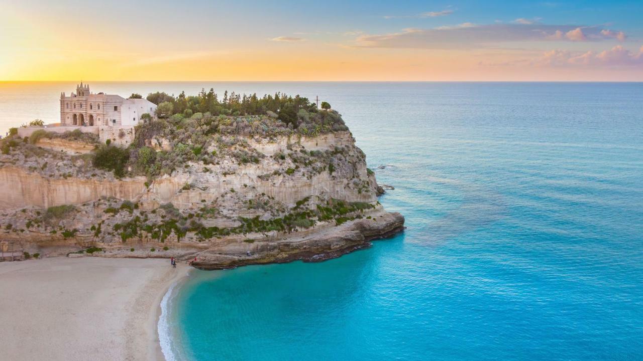 Sunset Beach Club Tropea 特罗佩阿 外观 照片